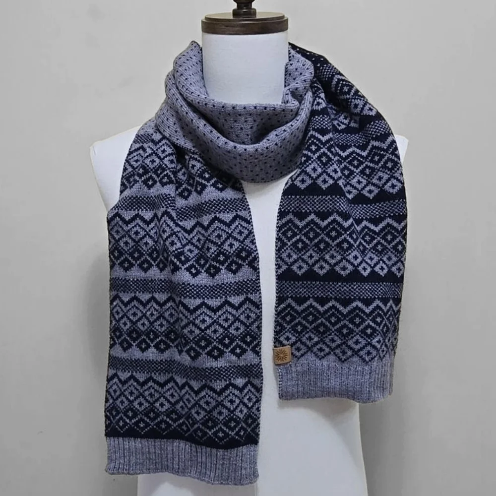 Icewear Vidar Warm Wool Scarf Iceland Fair Isle‎ Gray Navy Reversible Maxwin
